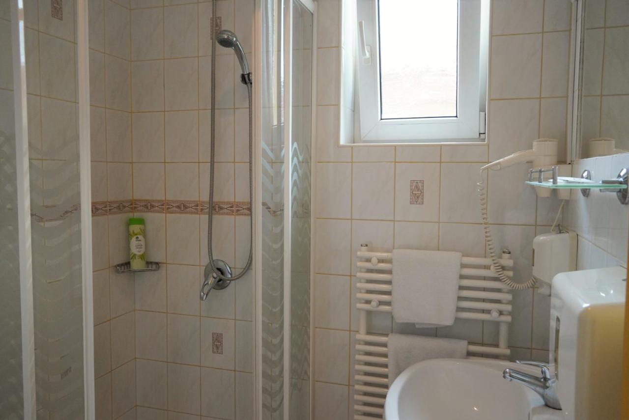 Bed and Breakfast Club Haus 502 Kalocsa Exteriér fotografie